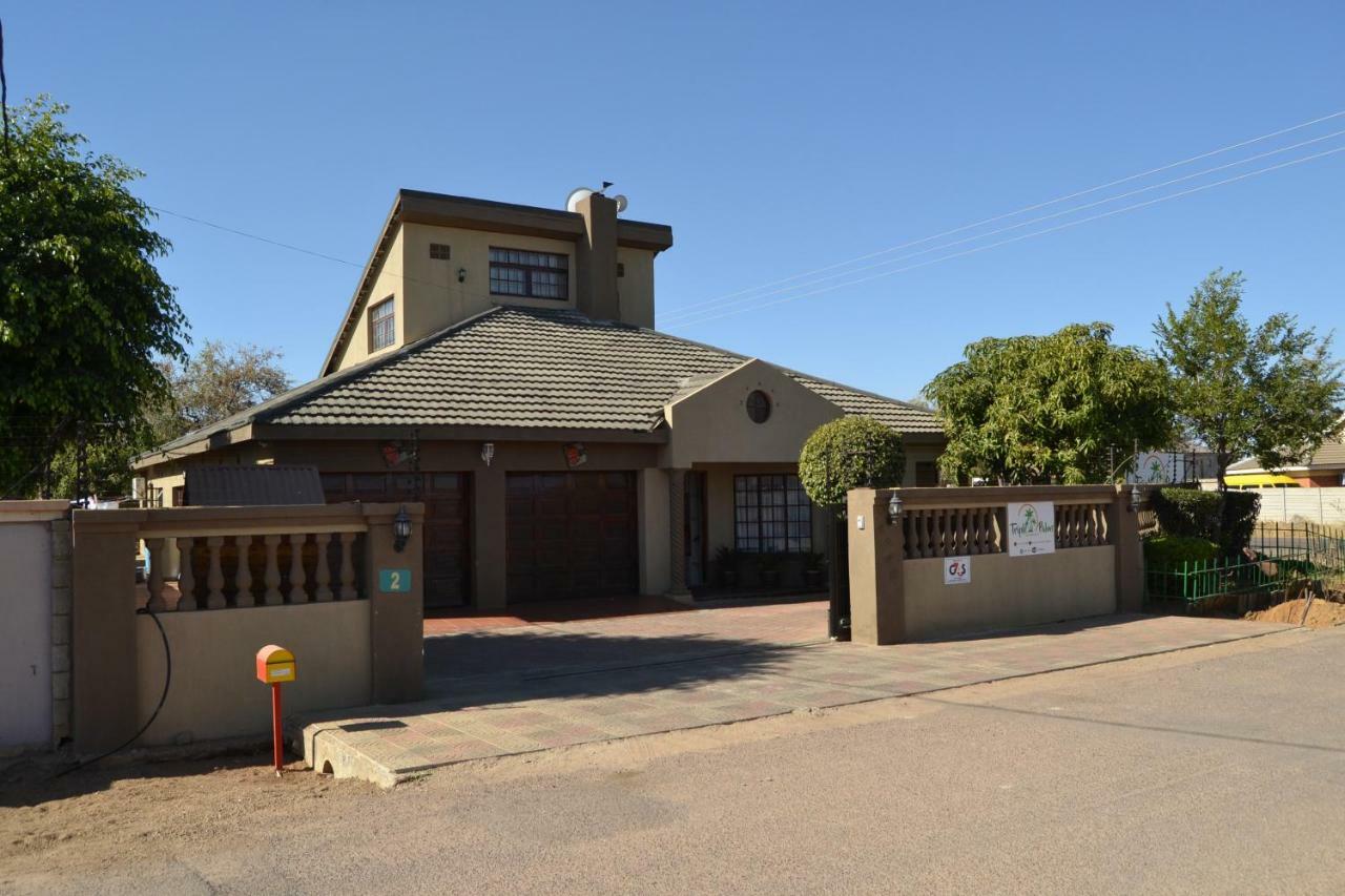 Triple Palms Bed&Breakfast Gaborone Exterior foto