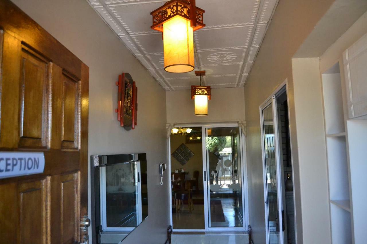 Triple Palms Bed&Breakfast Gaborone Exterior foto