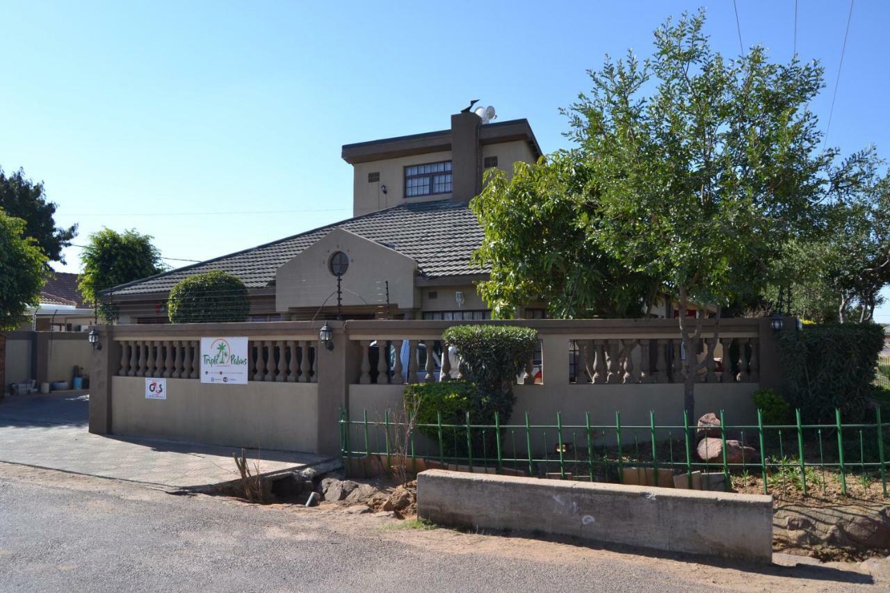 Triple Palms Bed&Breakfast Gaborone Exterior foto