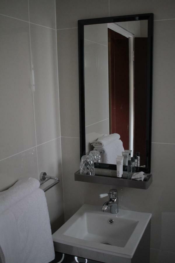 Triple Palms Bed&Breakfast Gaborone Exterior foto